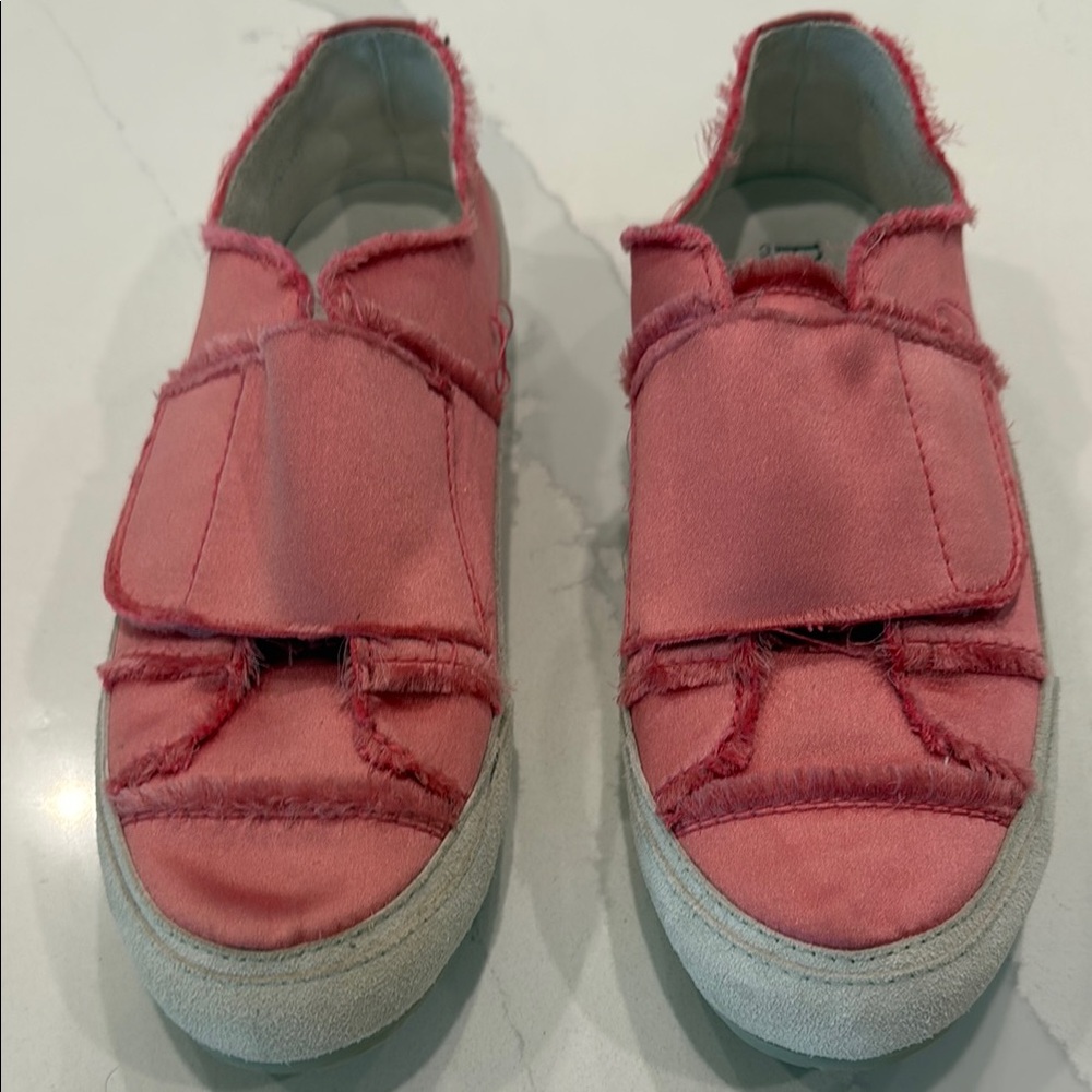 Pedro Garcia Sneakers